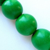 green 25mm beads