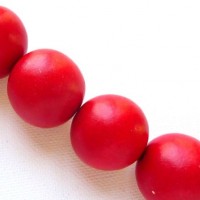 red 25mm beads